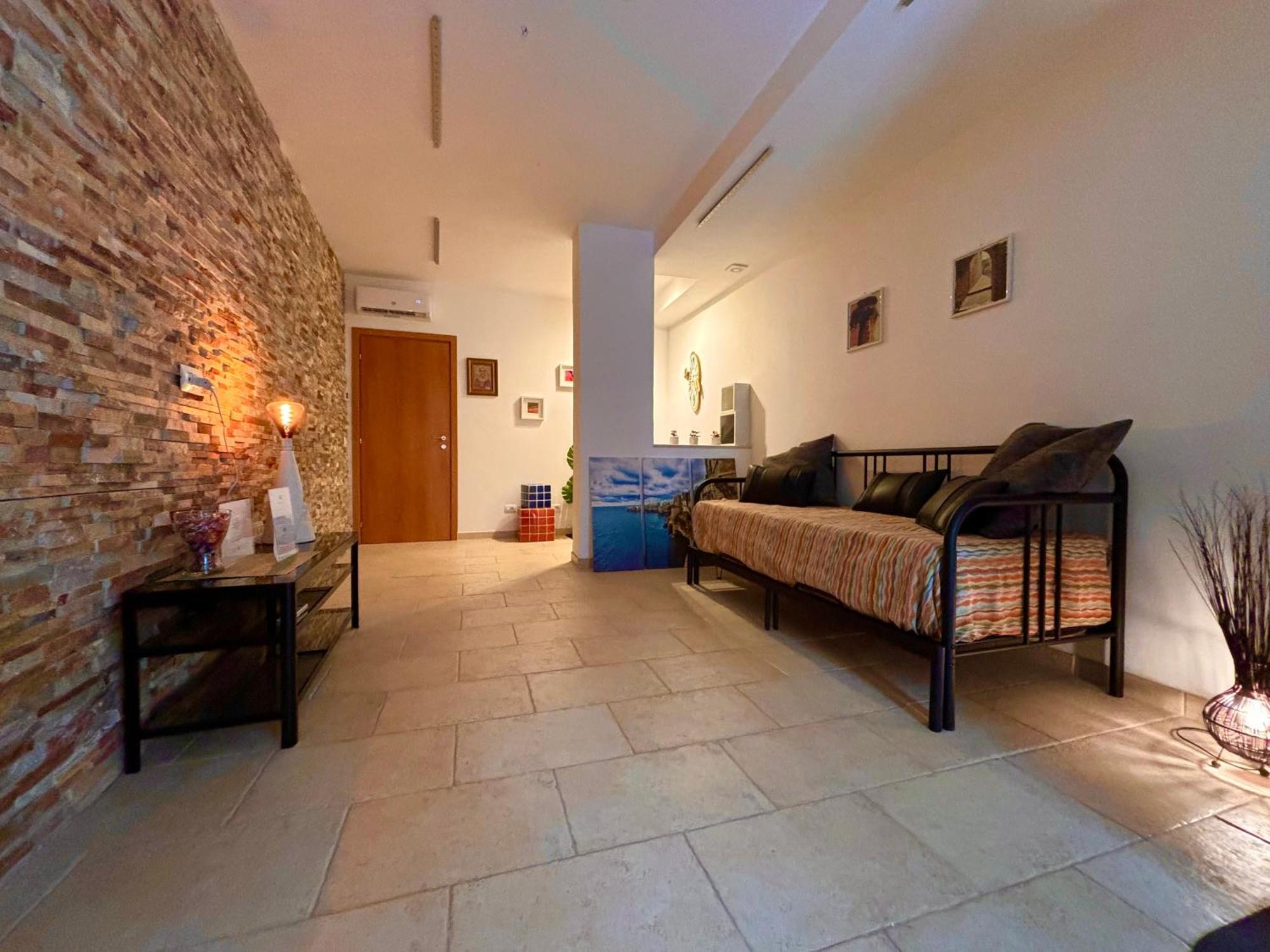 Hotel Dadu 14 Bari Esterno foto