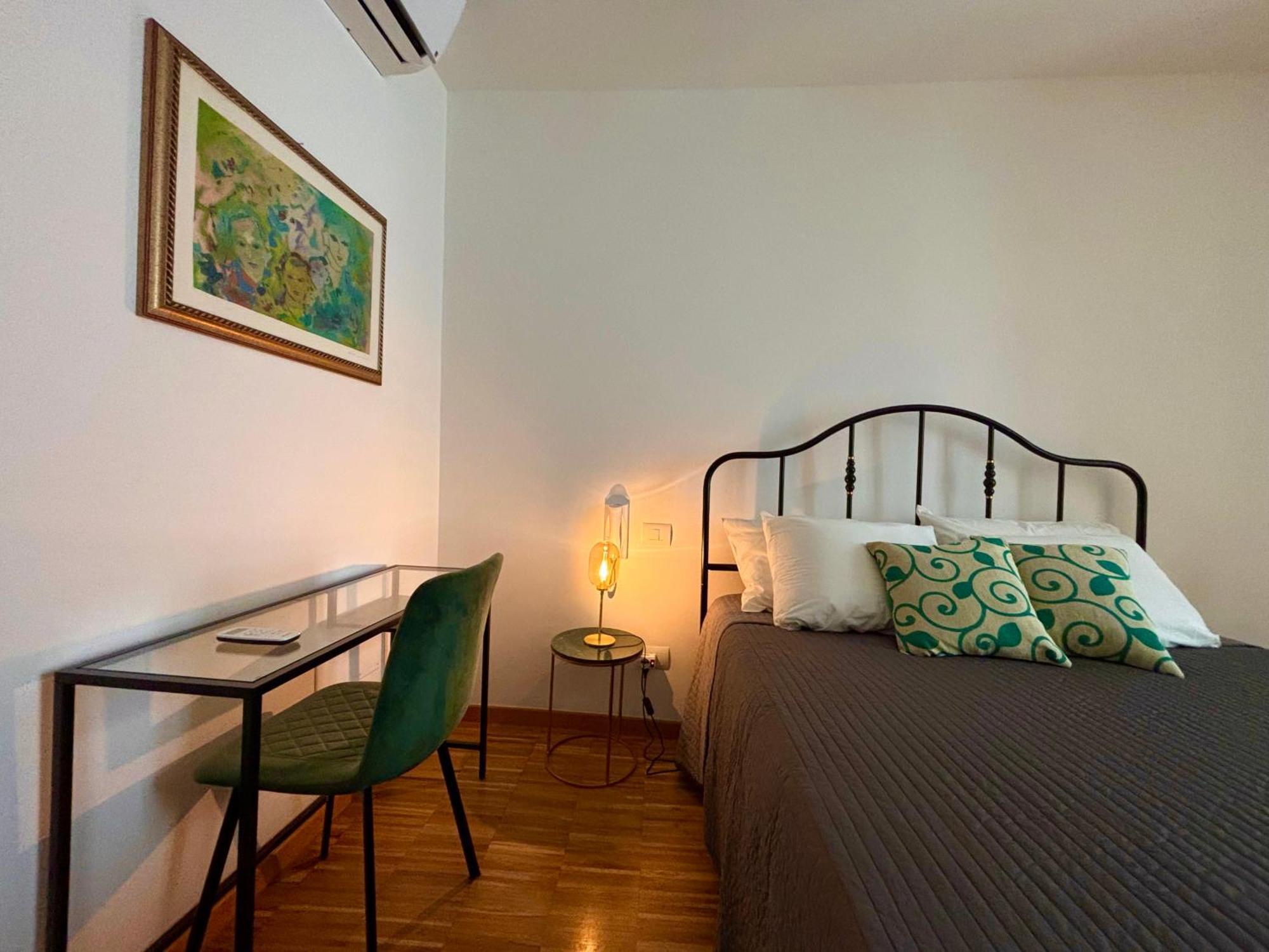 Hotel Dadu 14 Bari Esterno foto
